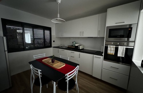 Calheta Villa | Experience Sky & Ocean Villa: 4-Star Comfort Awaits