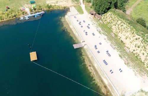 Maubray House | Sky Pad Lakeside Stay