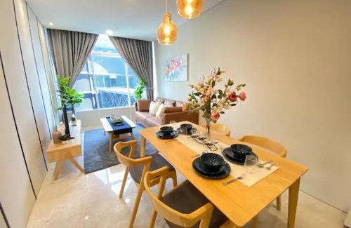 Kuala Lumpur City Centre Apartment | Elegant Sky Suites KLCC: Top-Rated 4-Star Family Retreat