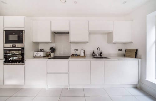 Lynmouth Apartment | Sky View, a luxury, pet friendly holiday apartment in Lynmouth sleeping up to six in three bedrooms