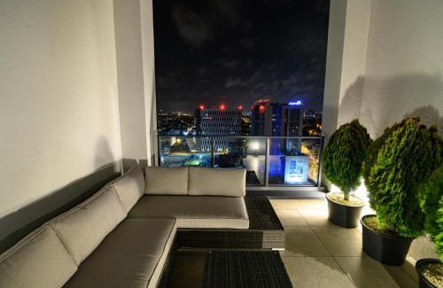 Jezyce Apartment | Sky View Dąbrowskiego