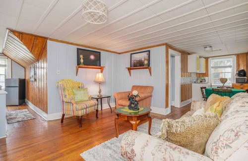 Wetumpka Apartment | Experience Downtown Wetumpka with Scenic Sky Views!