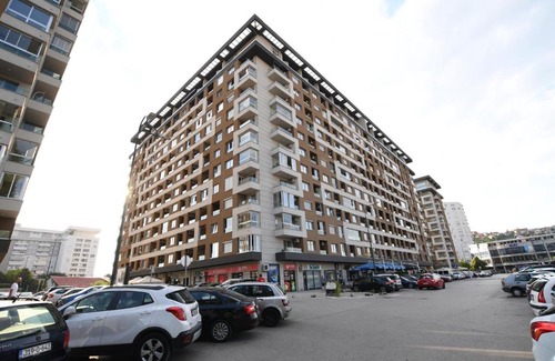 Alipasin Most Apartment | Budget-Friendly Sky Way Studio Apartment - Rated 9.9/10