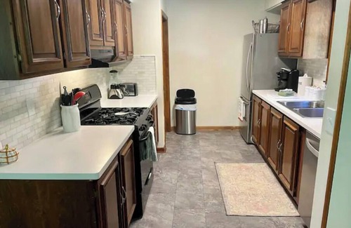 Zionville Cabin | SkyBarn on Rocky Knob: Views, Adventure & Relaxation Awaits