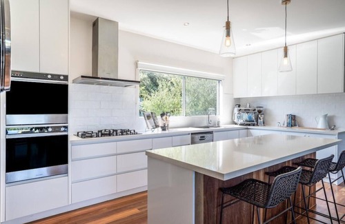 Fingal House | Skyfall @Fingal: Ideal Getaway for Golf and Pets