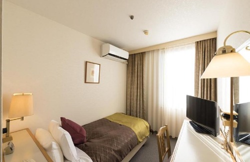 Kintaro Onsen Hotel | Accessible Comfort at Skyhotel Uozu - Ideal for Your Getaway