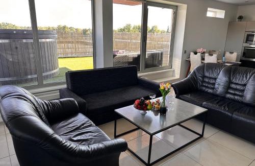 Zolitude Apartment | Skyhouse Riga Delux Penthouse & SPA