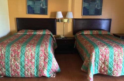 Hilander Park Hotel | Budget-Friendly Skyland Inn in Bristol - Family Friendly Stay