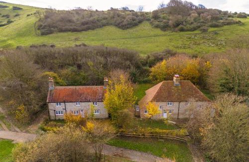 Seaford House | Pet-Friendly Skylark Cottage: Guest Rated 9.8/10