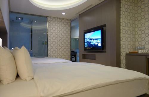 Yuchi House | Explore Skylight BnB: Family-Friendly Retreat by Sun Moon Lake