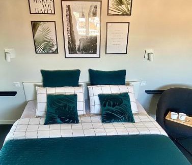 Novara Apartment | Exceptional Skyline Hotel: Family-Friendly with Top Ratings