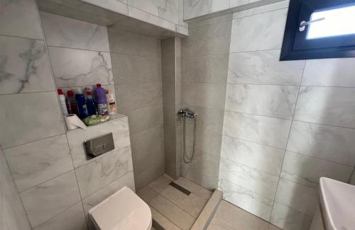Agios Pavlos Apartment | Inviting Skyline Oasis with Hot Tub and Family-Friendly Vibes