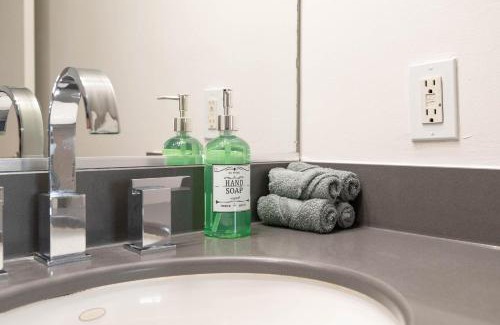 NoHo Arts District Apartment | Skyline Suites