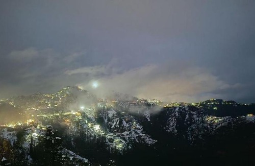 Shimla Apartment | Skyline View Mountain Home: Family & Pet Friendly Retreat