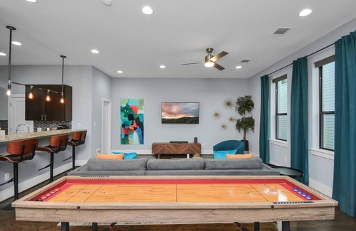 Greater Third Ward House | Pet-Friendly Holiday Homes in Houston, TX - Rated 9.8/10