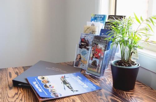 Temora House | Family-Friendly SkyLodge Temora with Great Amenities