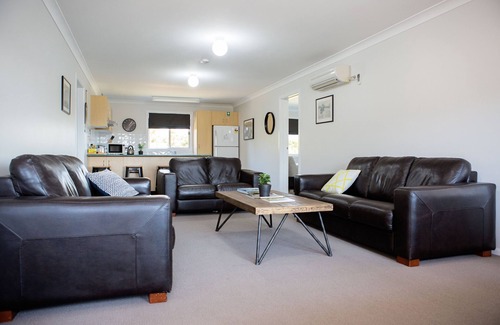 Temora Hotel | Eco-Friendly SkyLodge Temora: Guest Rated 9.4/10