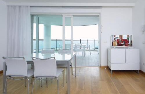 Lignano Sabbiadoro Apartment | Skyresidence: Guest Rated 10/10 & Pet-Friendly Retreat