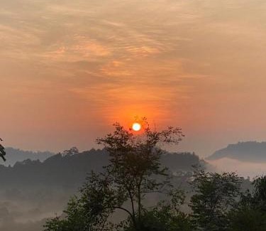 Jeram Takar House | SKYROCK VILLA: Guest Rated 10/10 & Family Friendly Retreat
