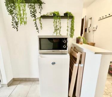 Cinisello Balsamo Apartment | Guest Rated: 8.6 at Skyscraper 11 - Family Friendly Stay
