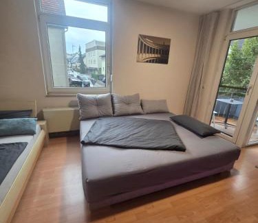 Sielmingen Apartment | SkyStay Modernes Apartment Messe&Flughafen