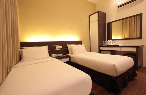 Pekan Melayu Hotel | Affordable Skytree Hotel: Family-Friendly & Accessible Stays