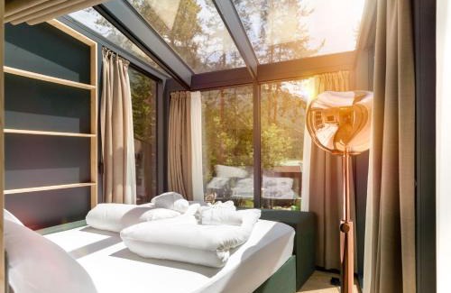 Dobbiaco Ski Chalet | Discover Skyview Chalets: Pet-Friendly Retreat by Toblacher See