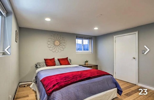 West Orange House | Skyview Cottage: Guest Rated 10/10, Pet & Child Friendly