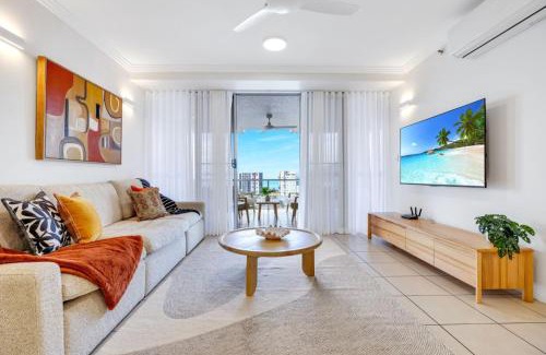 Cairns Central Business District Apartment | Skyview Luxe at Marquis