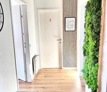 Gries Apartment | Skyview Residence: Self Check-In, Pet-Friendly Near City Centre