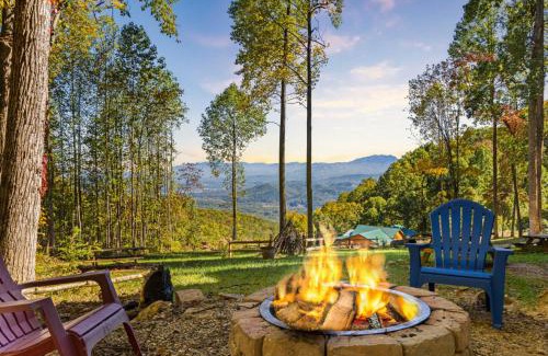 Sevierville Ski Chalet | Relaxing Retreat at Skyview Serenity with Pool & Hot Tub