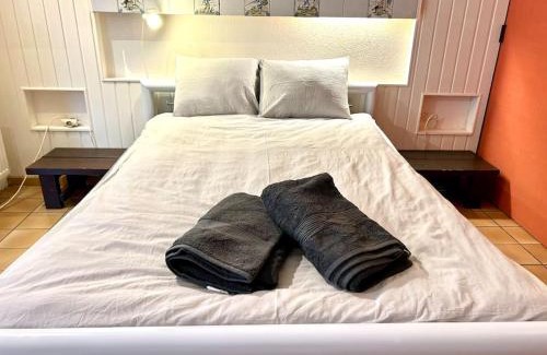Senningerberg Apartment | Welcoming Skyview Studio: Peaceful Retreat by Airport