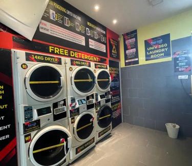 Seri Kembangan Apartment | Ideal Stay at Skyview Univ360 Place by Mines Lake, 4-Star