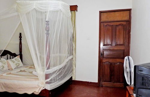 Entebbe Hotel | Budget-Friendly Skyway Hotel Entebbe with Family Amenities