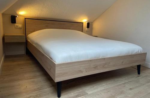 Leermens Apartment | Experience Comfort in a Historic Pastorie Stay