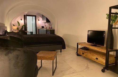Utrecht City Center Bed & Breakfast | Experience Comfort at Slapen onder de Dom - Rated 9/10