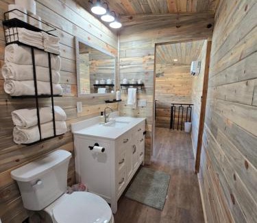 White Bird House | Slate Creek Retreat