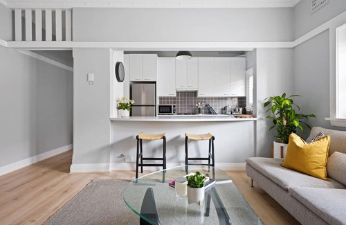 North Bondi Apartment | Experience Slate Serenade: A Beachside Bondi Retreat