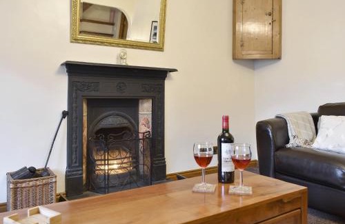 Middleham House | Pet-Friendly Slaters Cottage: 4-Star Stay with High Ratings