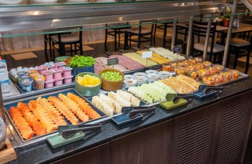 Guarulhos City Centre Hotel | Comfortable Stay at Slaviero Guarulhos Aeroporto Hotel