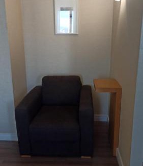 Guarulhos City Centre Apartment | Experience Slaviero1808: Oceanfront Retreat with Pool