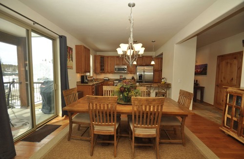 Winter Park Condo | Scenic Sledding Hill Views Near Dining & Shops Await You!