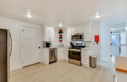 Morgan Apartment | Modern Morgan Abode: Perfect Family Retreat with Pets Welcome