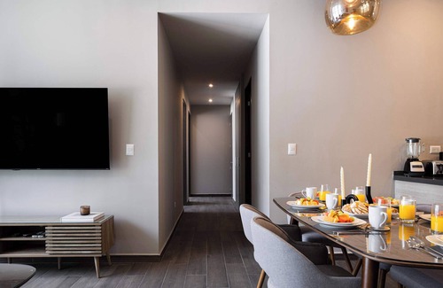 Monterrey Apartment | Sleek Apartment with Mountain views, Pool & Gym
