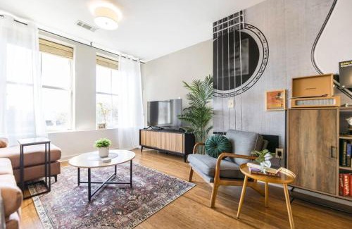 Macon Apartment | Stylish Apartment in Historic Downtown Macon, 4-Star Rated