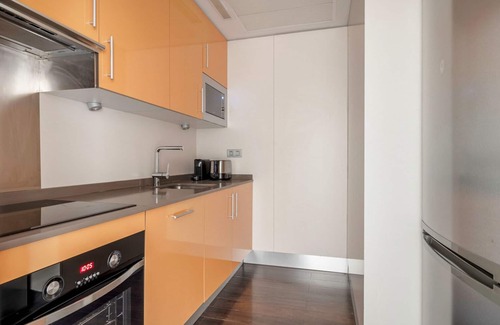 Malasana Apartment | Modern Argüelles 2BR with Gym & Pool Near Madrid Rio