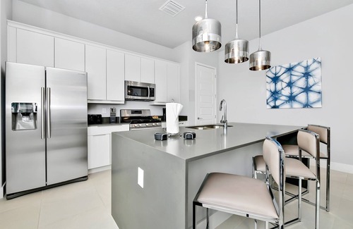 Reunion Hotel | Family-Friendly Condo with Resort Amenities Near Disney