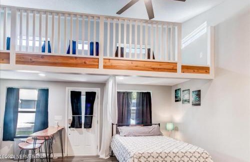 Fairfax Apartment | Sleek Jacksonville Gem Perfect for Two