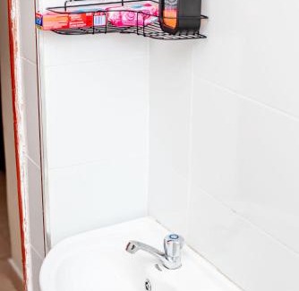 Eldoret Apartment | Sleek Snowy Stays