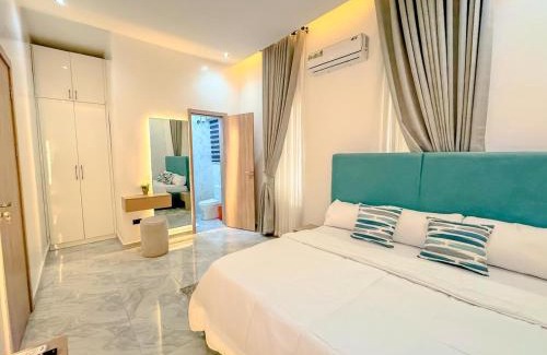 Ofin Apartment | Sleek & Stylish 2 Bedroom Terrace in Lekki
